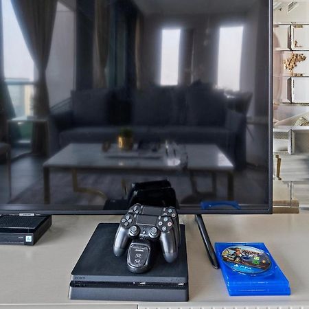 First Class 3Br With Full Burj Khalifa And Fountain View Dubai Luaran gambar