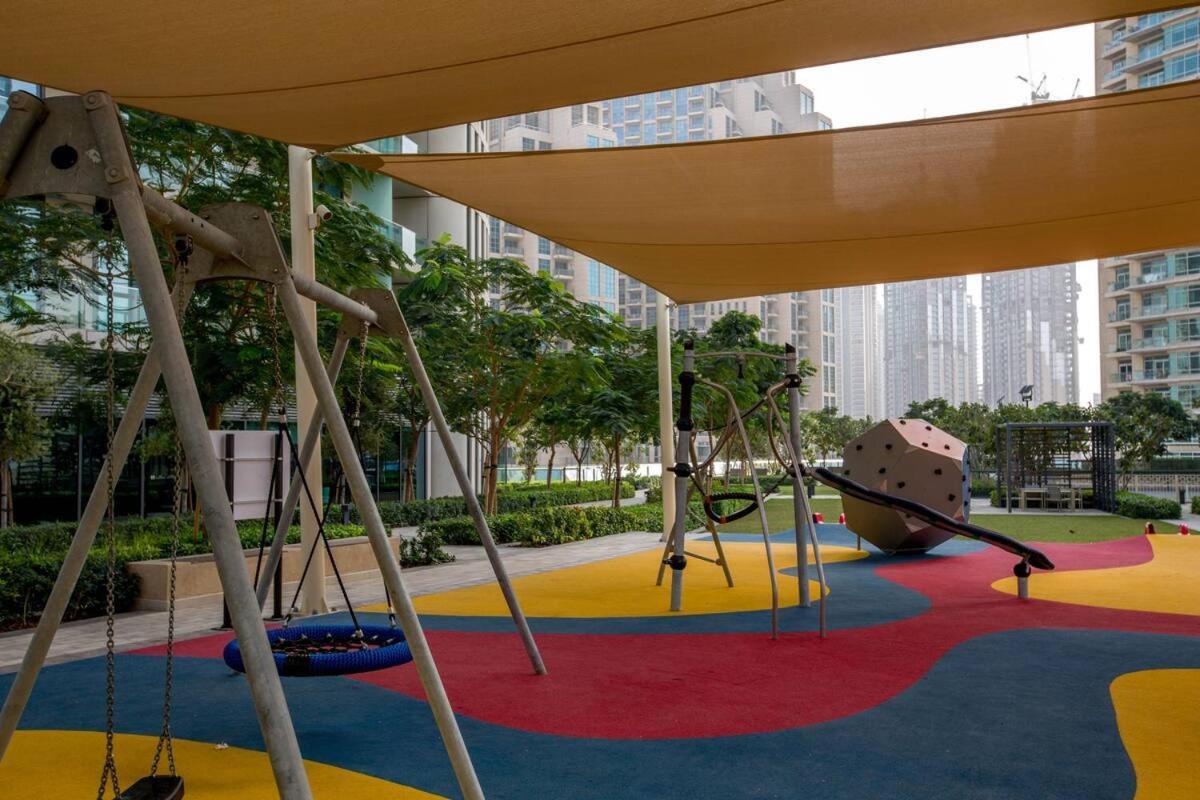 First Class 3Br With Full Burj Khalifa And Fountain View Dubai Luaran gambar