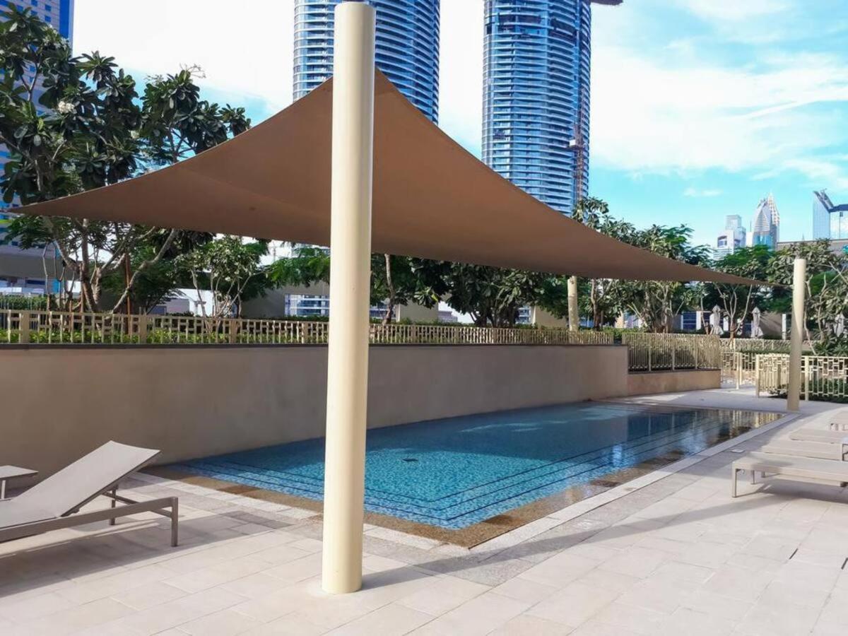 First Class 3Br With Full Burj Khalifa And Fountain View Dubai Luaran gambar