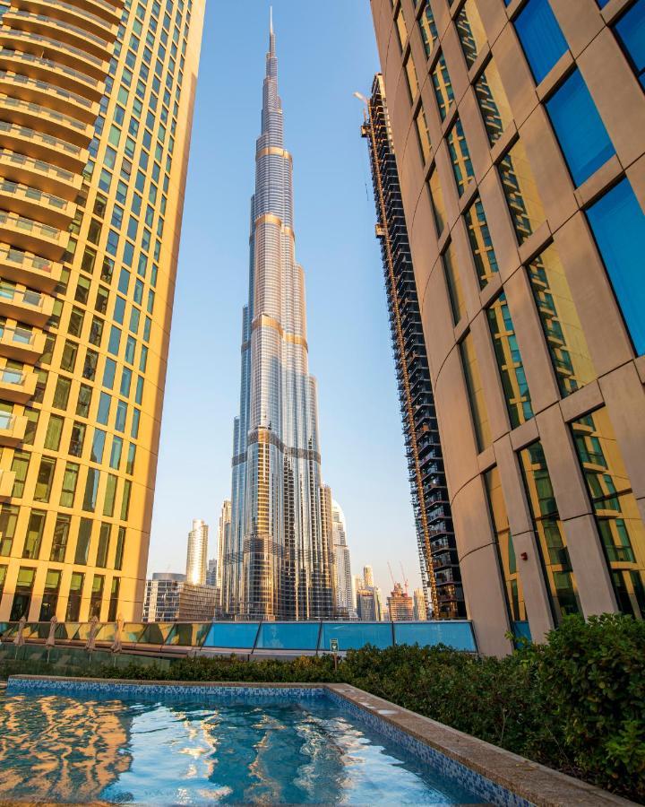First Class 3Br With Full Burj Khalifa And Fountain View Dubai Luaran gambar