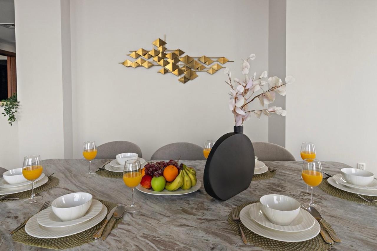 First Class 3Br With Full Burj Khalifa And Fountain View Dubai Luaran gambar