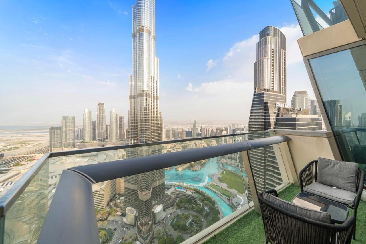 First Class 3Br With Full Burj Khalifa And Fountain View Dubai Luaran gambar