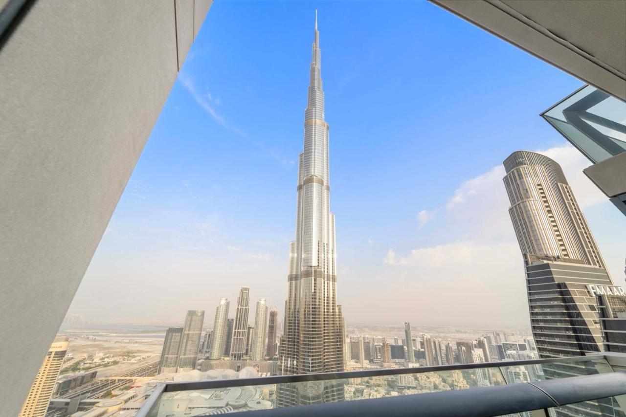 First Class 3Br With Full Burj Khalifa And Fountain View Dubai Luaran gambar