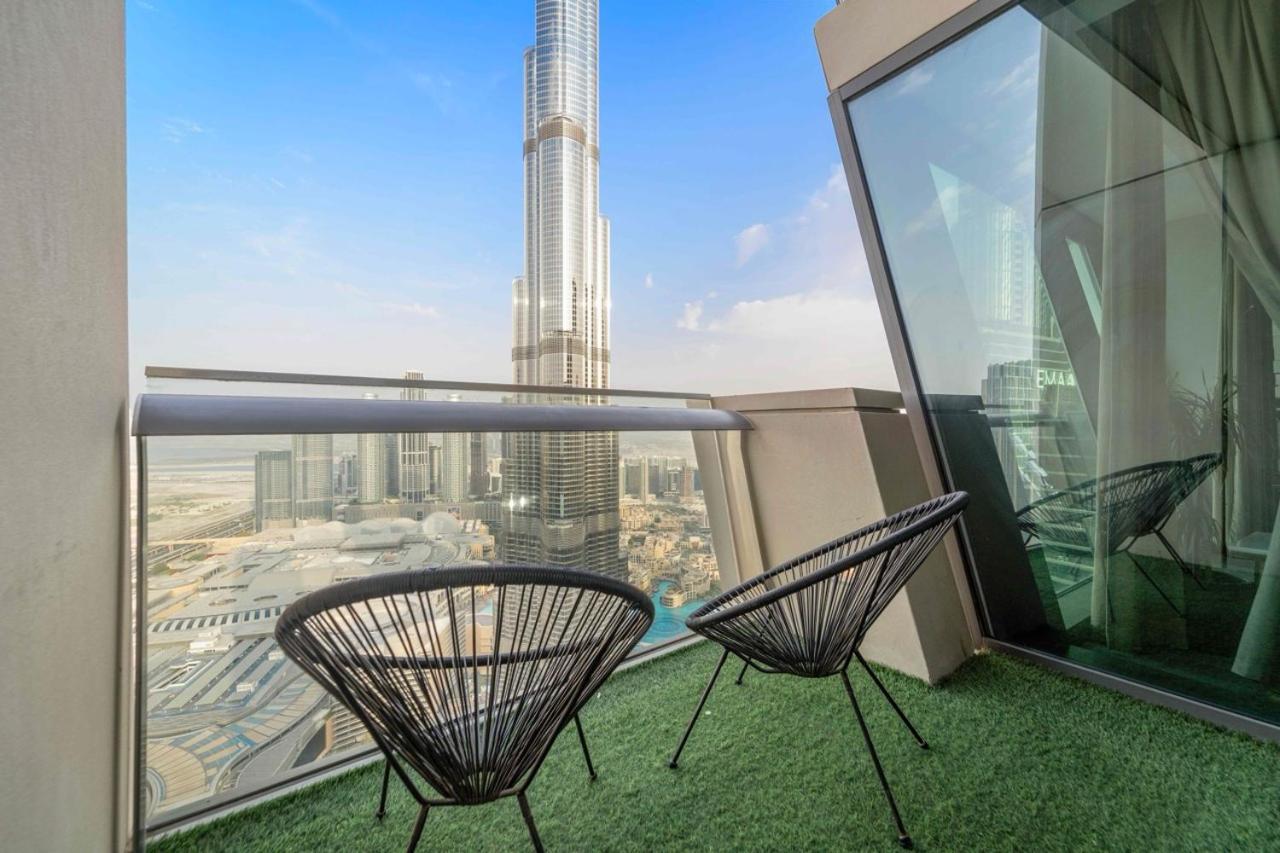 First Class 3Br With Full Burj Khalifa And Fountain View Dubai Luaran gambar