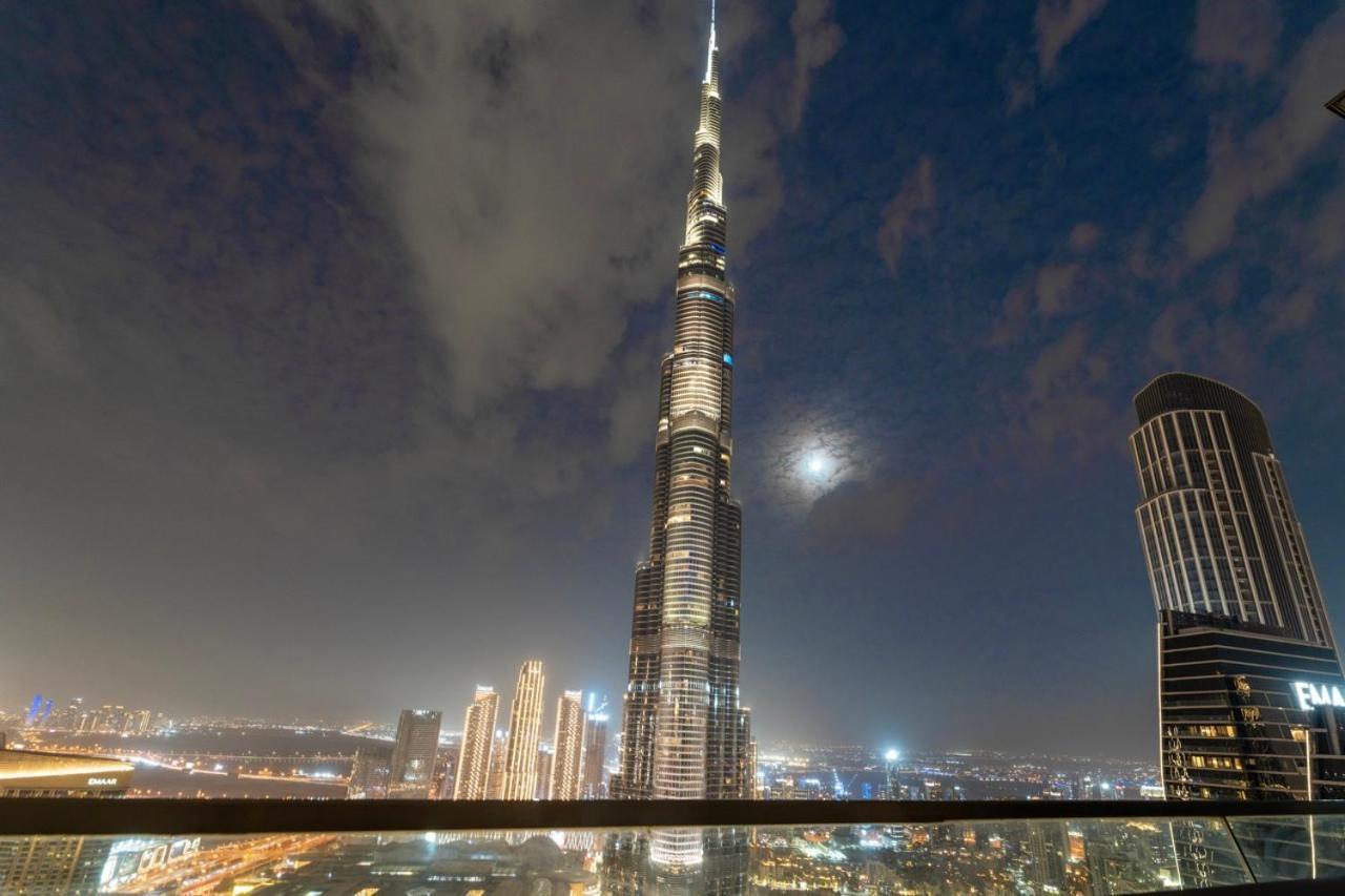 First Class 3Br With Full Burj Khalifa And Fountain View Dubai Luaran gambar