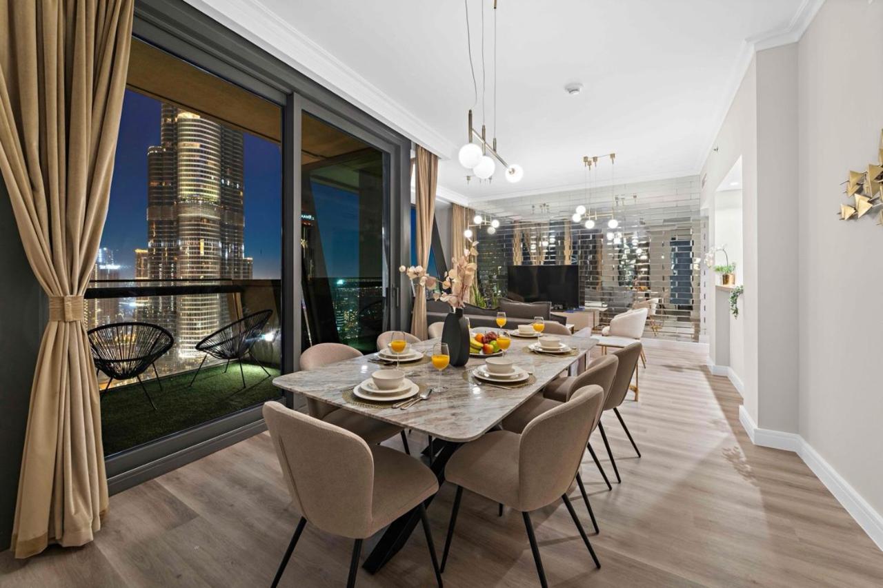 First Class 3Br With Full Burj Khalifa And Fountain View Dubai Luaran gambar