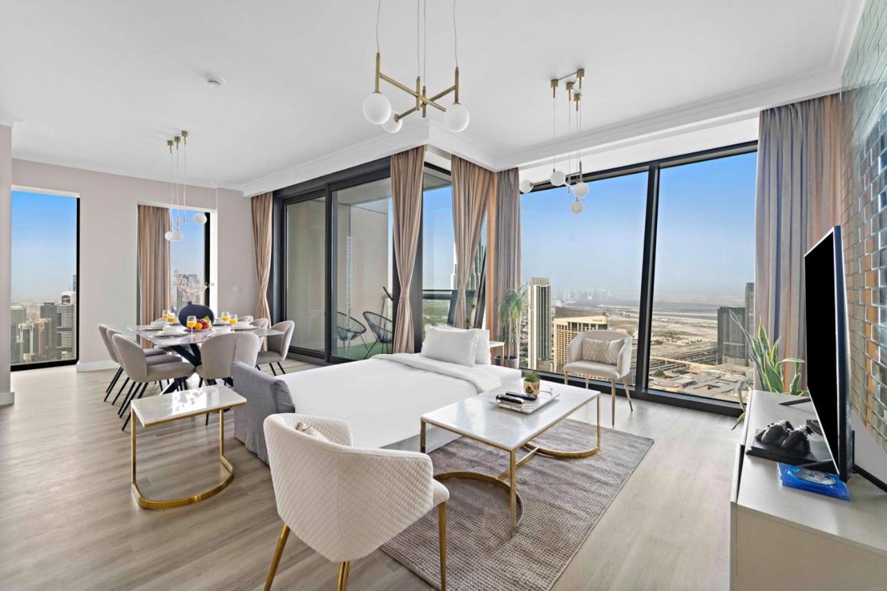 First Class 3Br With Full Burj Khalifa And Fountain View Dubai Luaran gambar