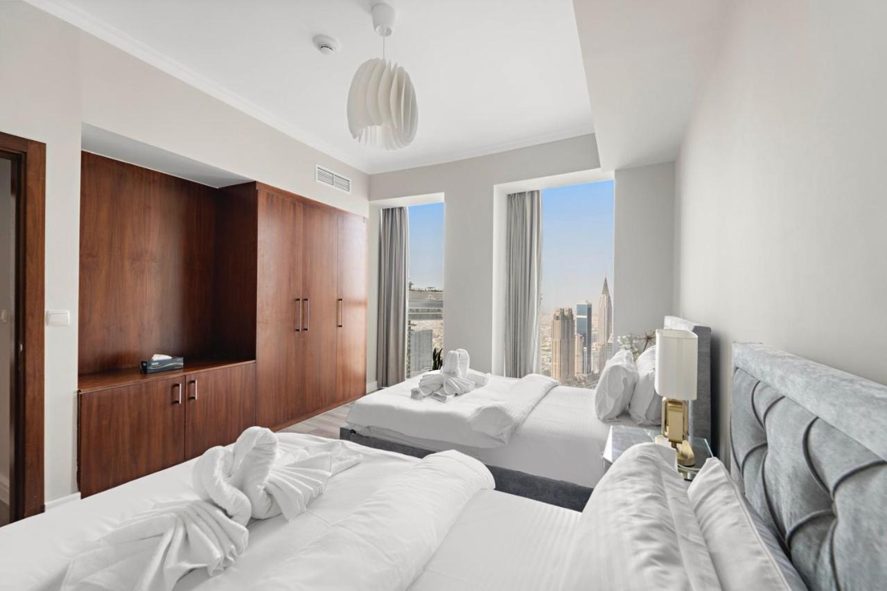 First Class 3Br With Full Burj Khalifa And Fountain View Dubai Luaran gambar